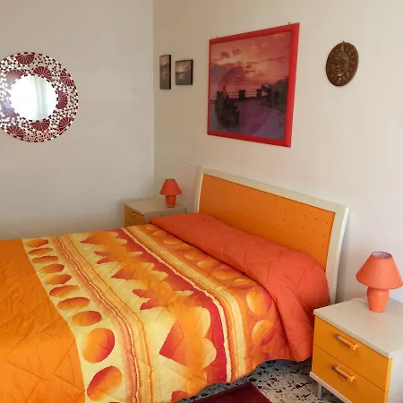 Catalan شقة ألغيرو