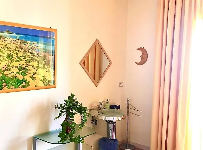 Catalan アパート アルゲーロ