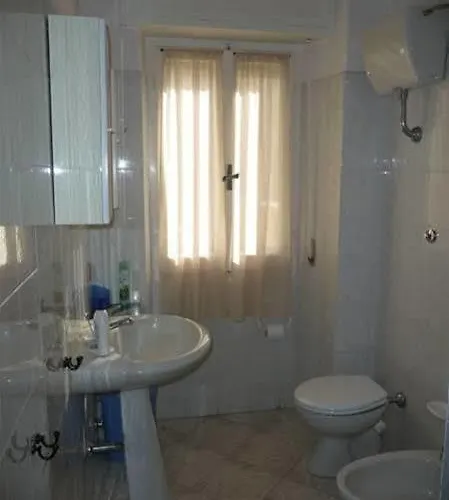 アパート Catalan *