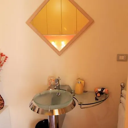 Catalan Apartment *